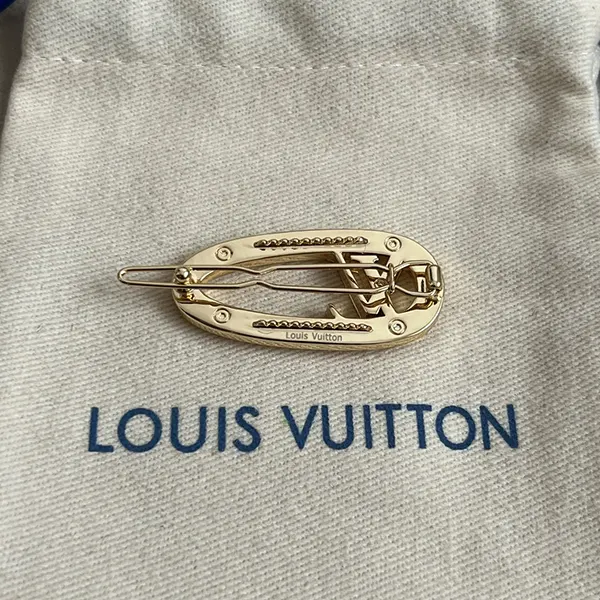 《大人気》ルイヴィトン シンプル バレッタ・マイ LV チェーン vum81125