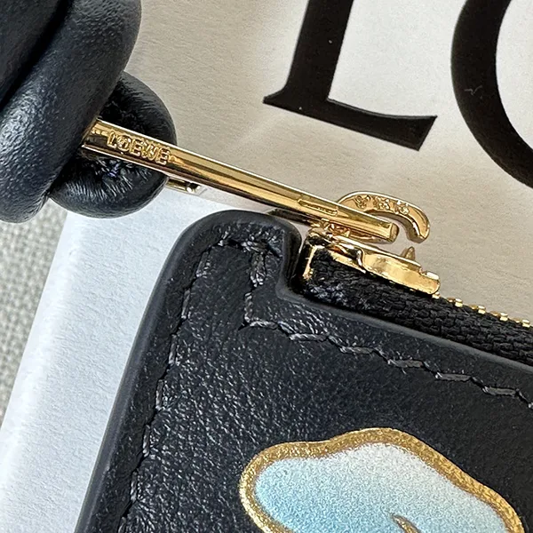 ギフトに最適ロエベ ナッパレザーカードケース ホルダー コピー商品 loc63398