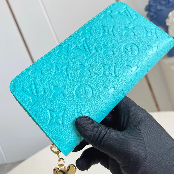 一目惚れ♪ルイヴィトン♪ジッピーウォレット 偽物 ヴェルティカル 長財布 vui33590