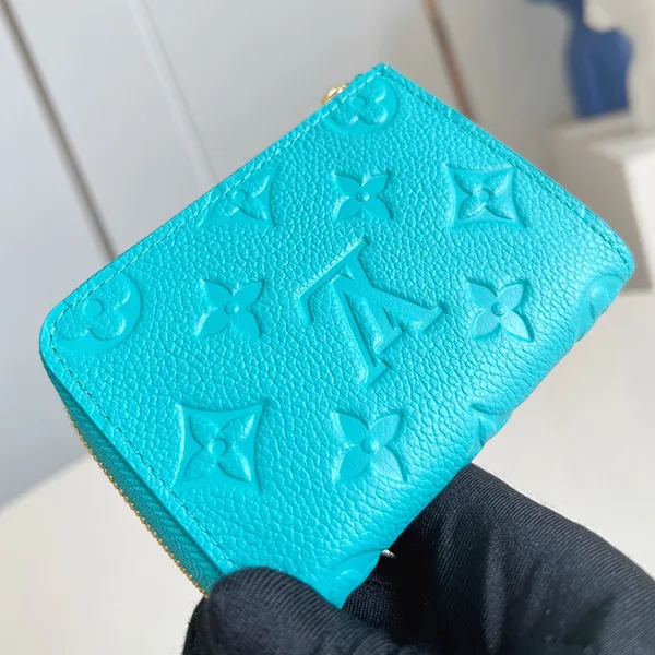 セレブ多数愛用限定コラボルイヴィトン LV × TM 折りたたみ財布 パチモン M13801