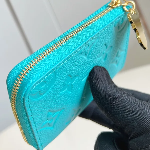 セレブ多数愛用限定コラボルイヴィトン LV × TM 折りたたみ財布 パチモン M13801