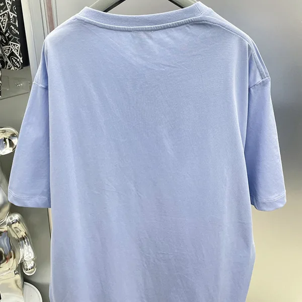 新色登場☆ロエベ エンボスアナグラムコットンTシャツ 偽物 low90313