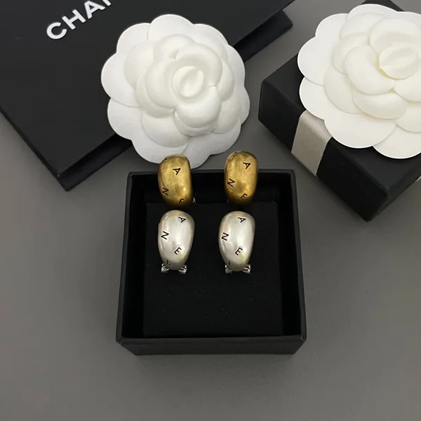 超限定♪シャネル ピアス パロディ★洗練された半円デザイン shk68849