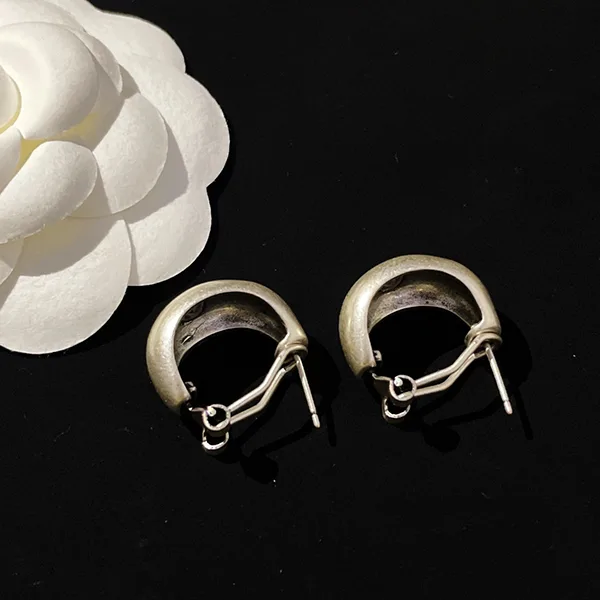 超限定♪シャネル ピアス パロディ★洗練された半円デザイン shk68849