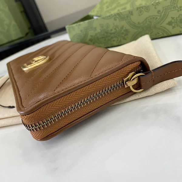 グッチ GGマーモント ファスナー長財布 CUIR gux66468