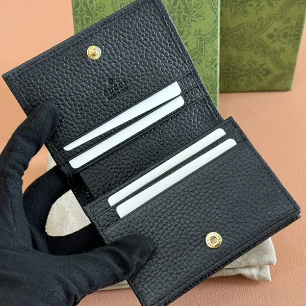 グッチ◆GGマーモント ウォレット コピー 折り財布 456126CAO0G