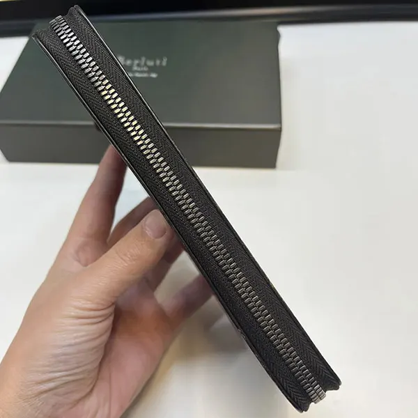 ベルルッティ 長財布 イタウバ レザー ラウンドファスナー カリグラフィー