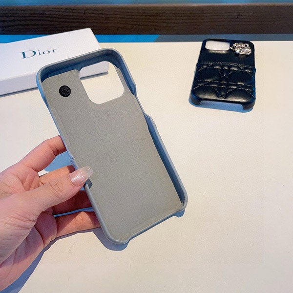 【可愛い♡】レディディオール コピー iPhone16 & Pro & ProMax ケース dez25738