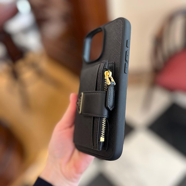 プラダ コピー カード収納付き♪iPhone16 & Pro & ProMax ケース 1ZH199