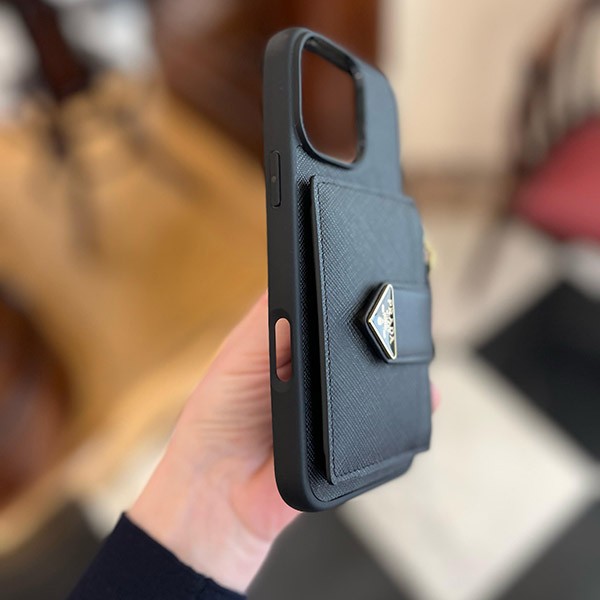 プラダ コピー カード収納付き♪iPhone16 & Pro & ProMax ケース 1ZH199
