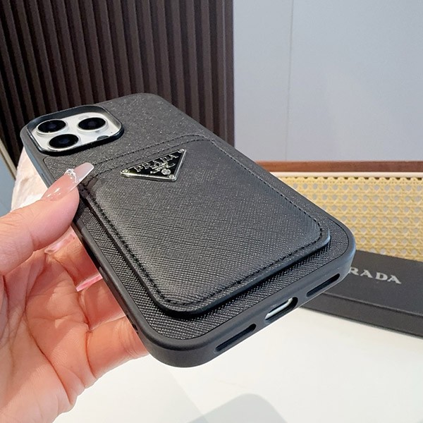 プラダ 偽物 iPhone16