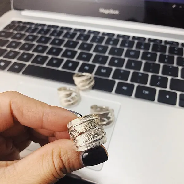 ゴローズ スーパーコピー フェザーリング ダブルフェザーリング ハンドメイド gof65814