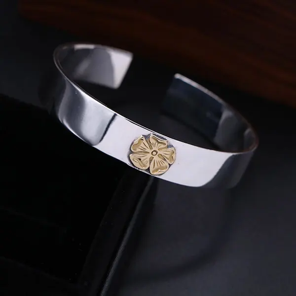 ゴローズ コピー 18金金ローズ付平打ち ブレスレット メンズ gok82156