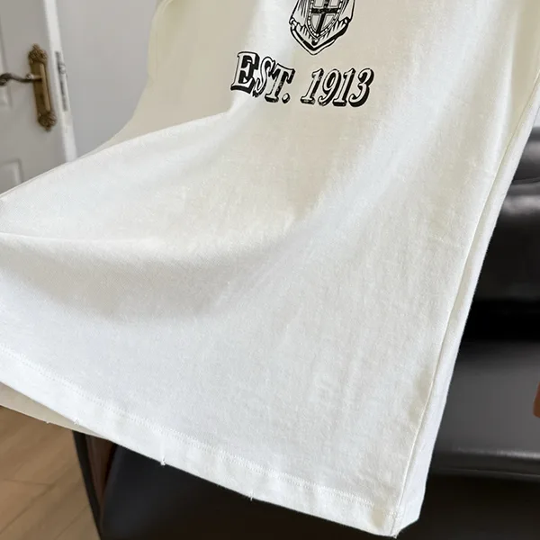 激安価格!プラダ コピー コットン クルーネック 半袖 プリントTシャツ ロゴ付き 2色 puq05223