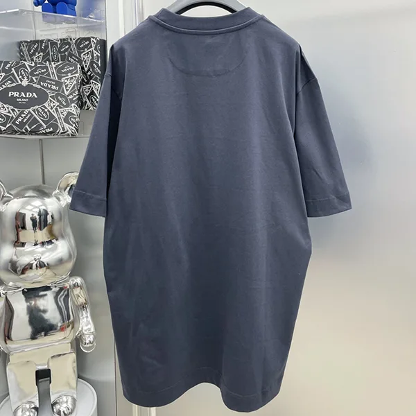 フェンディ パチモン 創立100周年エンブレム ネイビーコットン Tシャツ fef67210