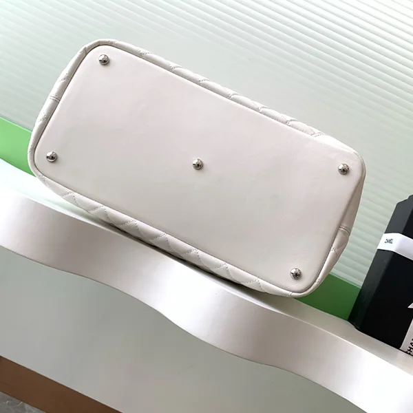 一目惚れ♪シャネル カンボンライン ラージトートバッグ shu54582