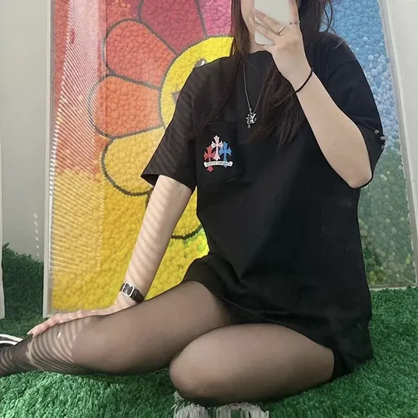 クロムハーツ n級品 セメタリー半袖 ポケ Tシャツ Kuy06522