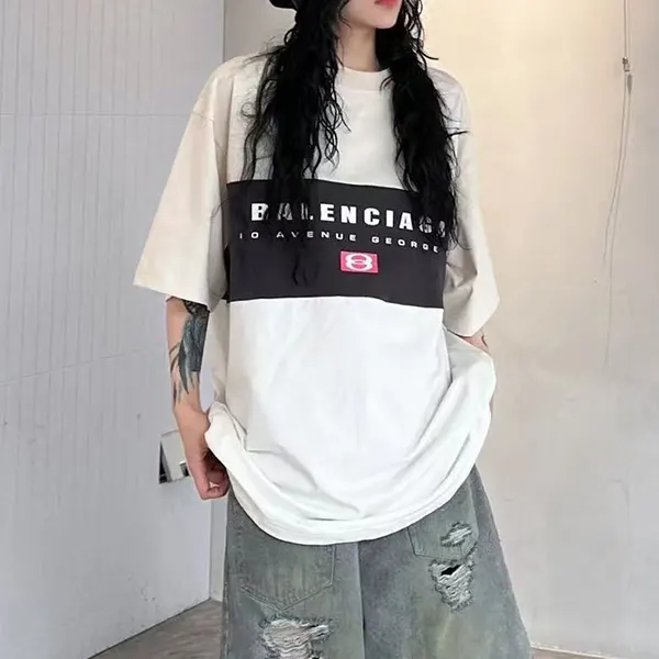 大人気!バレンシアガ Tシャツ スーパーコピー ロゴ 半袖 ブロック bar54110