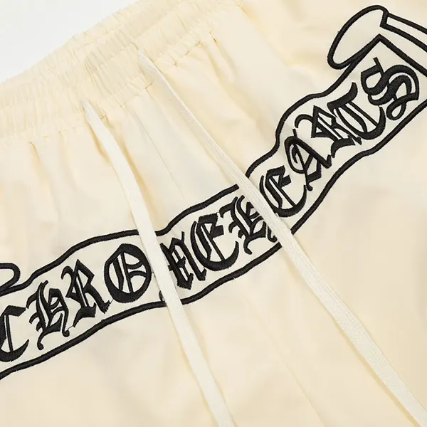 クロムハーツ セメタリー クロス スウェット パンツ ショーツ Kuc56703