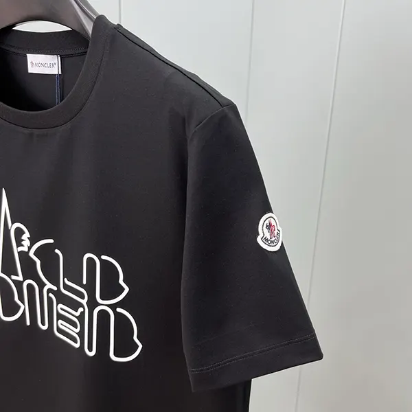 【大特価】モンクレール n級品 プリントロゴモチーフ Tシャツ moq18435