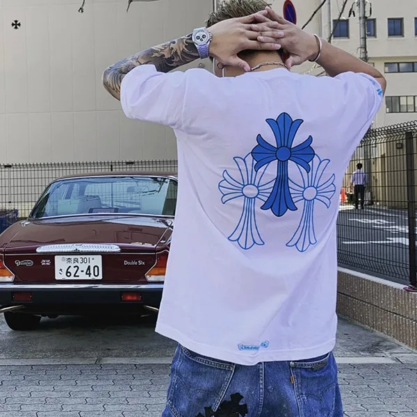 超人気状態!【クロムハーツ 】トリプルクロス Tシャツ N級品 半袖 Kut74547