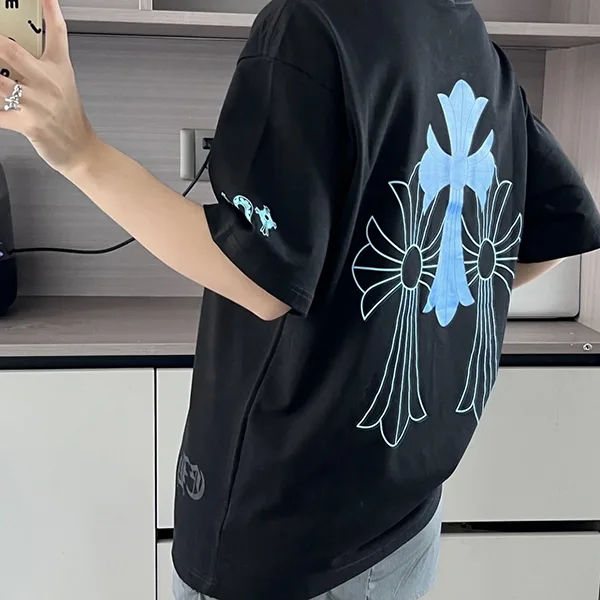 超人気状態!【クロムハーツ 】トリプルクロス Tシャツ N級品 半袖 Kut74547