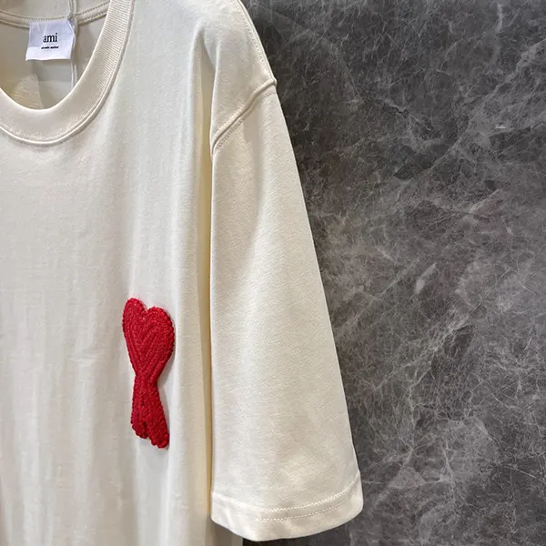 アミ パリス■オーガニックコットンパッチ Tシャツ 偽物 HTS065