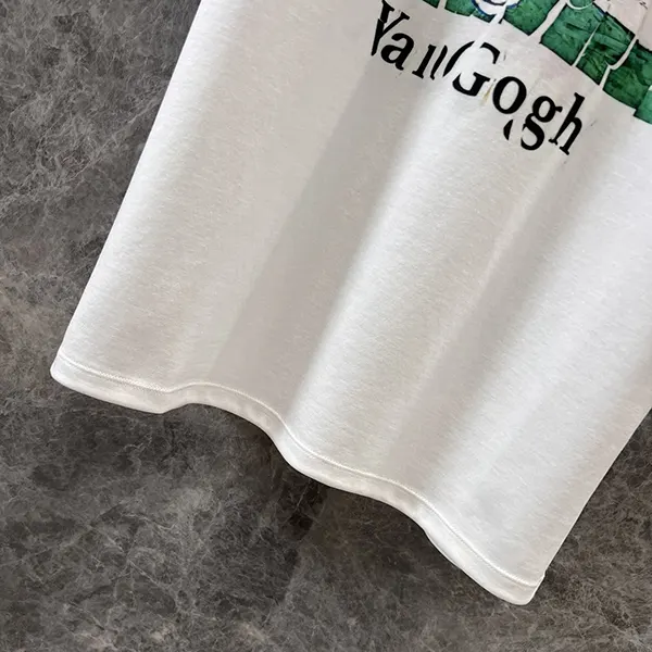 ロエベ リラックスフィットTシャツ 偽物 プリントTシャツ 滝沢眞規子 s540y2