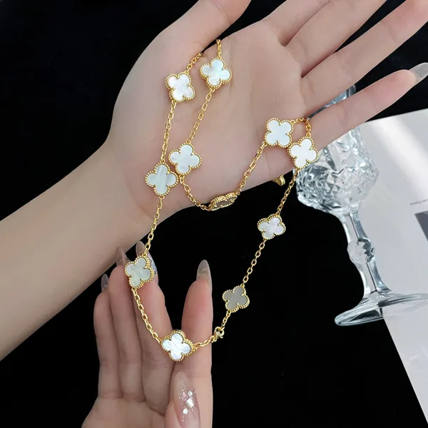 大人気!ヴァンクリーフ K18PG ネックレス マザーオブパール