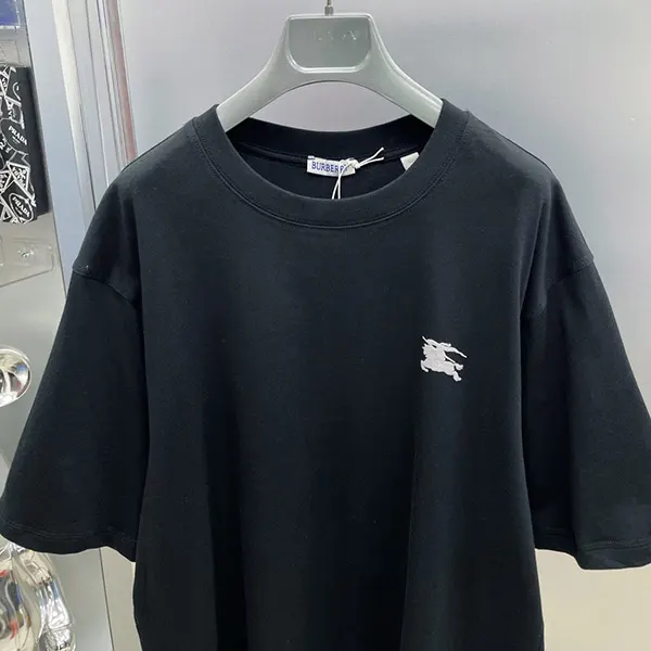 バーバリー EKDバッジ コットンTシャツ コピー 3色 81090891