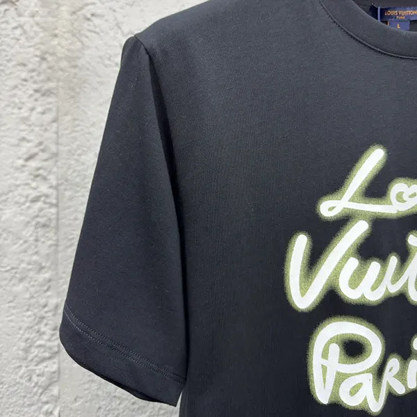 速達発送 ルイヴィトン 激安 グローシグネチャー Tシャツ vuv91432