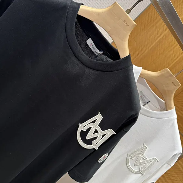 n級 おすすめ モンクレール クルーネック半袖Tシャツ mos17668