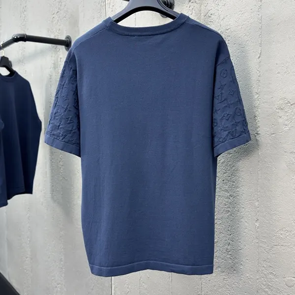 おすすめ ルイヴィトン エンボスLV Tシャツ n級品 vux15886