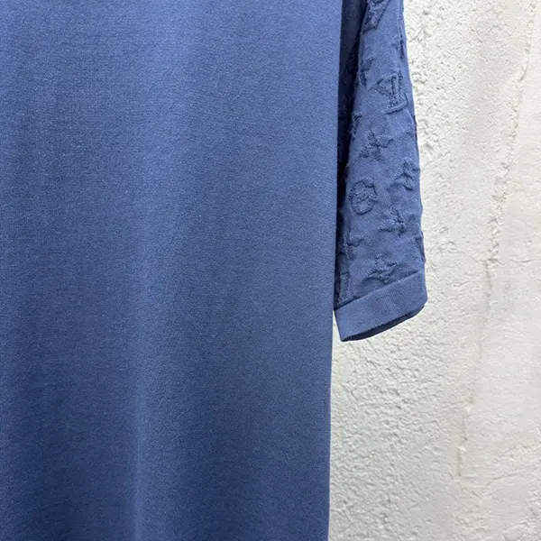 おすすめ ルイヴィトン エンボスLV Tシャツ n級品 vux15886