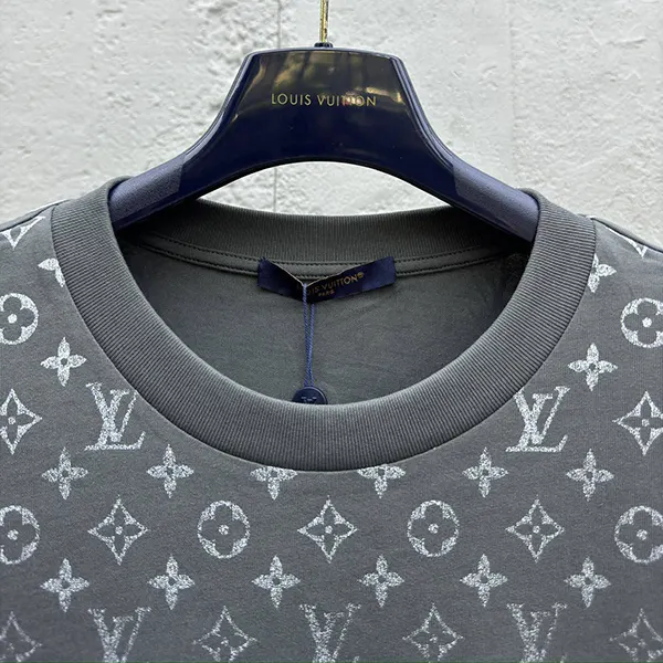 追跡付き 安い ルイヴィトン モノグラム コットン Tシャツ 偽物 vuv68267