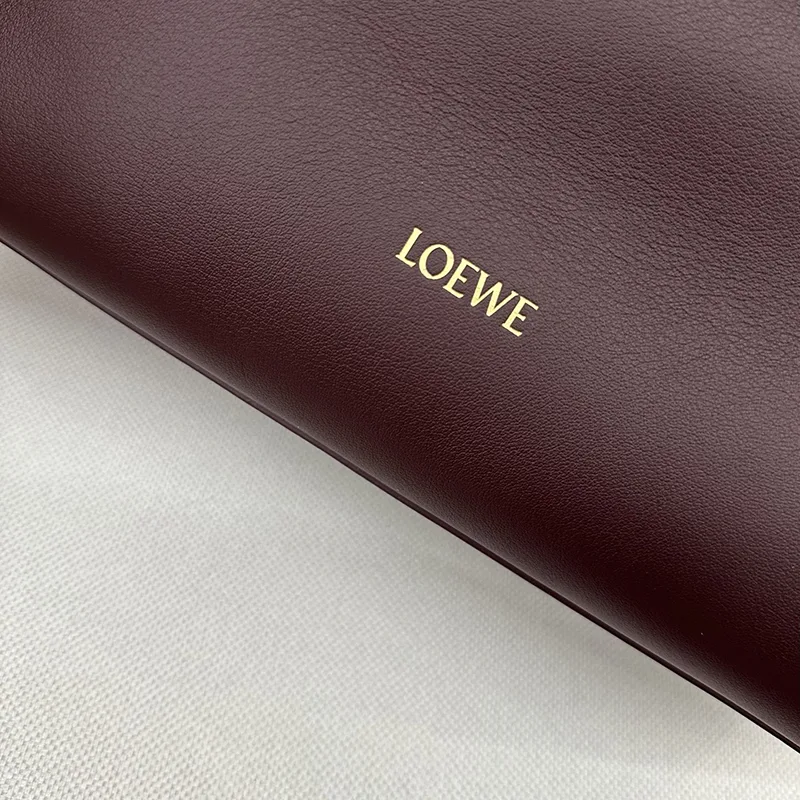 ロエベ 贋物 マドリードバッグ スモール サプルカーフ loy71772