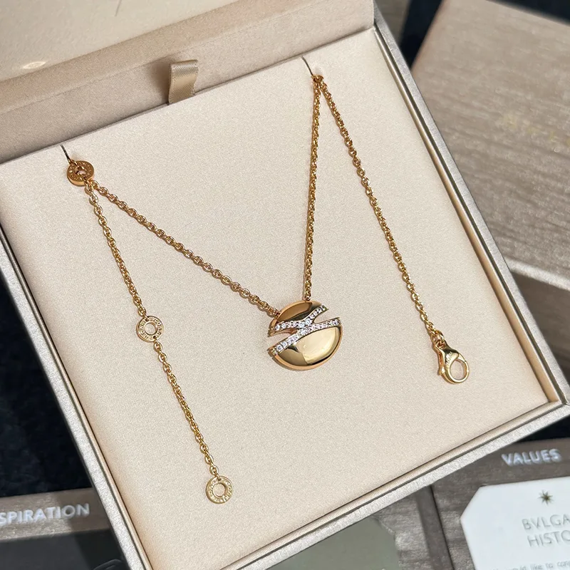 ブティック♪ブルガリ ネックレス レプリカ カボション 18K ゴールド 3色 Bux91726