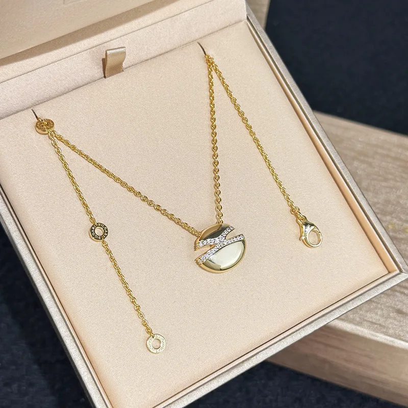 ブティック♪ブルガリ ネックレス レプリカ カボション 18K ゴールド 3色 Bux91726