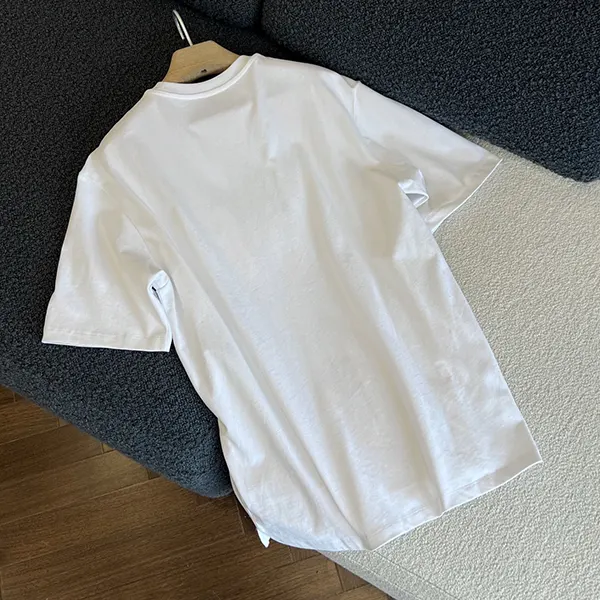 注目★ プラダ T-shirt クルーネック コピー コットンTシャツ pud29860