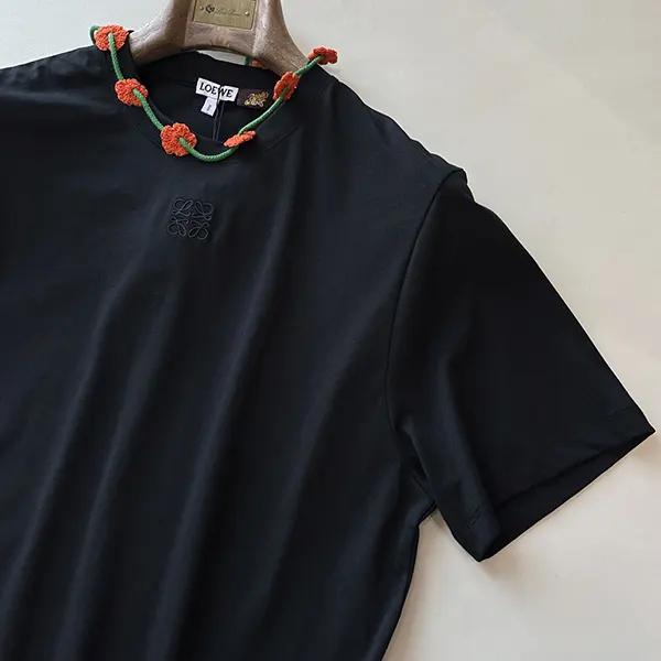 ロエベ コットン製のクロシェTシャツ n級品 log46820