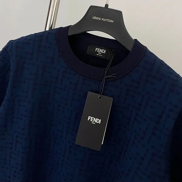 フェンディ FFダークブルーコットンクルーネック半袖セーター feo85691