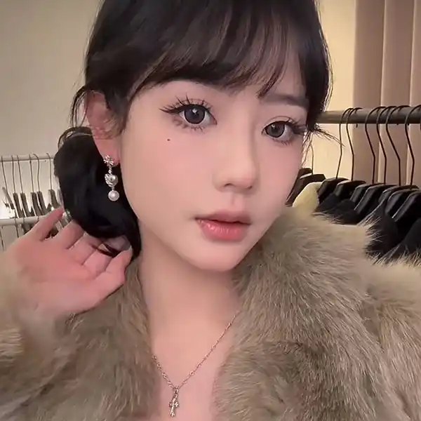 クロムハーツ × ミキモト コピー ハート アコヤパールピアス 18K&ダイヤ Kul66881