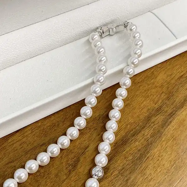 注目★クロムハーツ × ミキモト 偽物 ホワイトパールネックレス18K Kuw92209