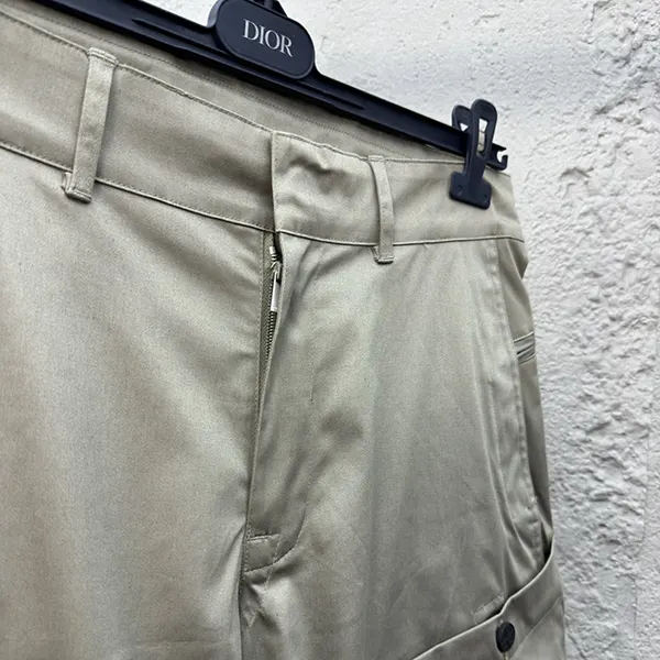 希少 ディオール ストーンアイランド コラボ ショートパンツ dey19304