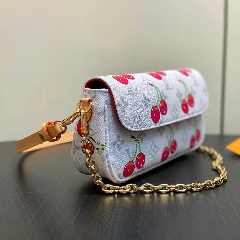 確保済みルイヴィトン LV × TM ウォレット オン チェーン・アイビー 贋物 M14239