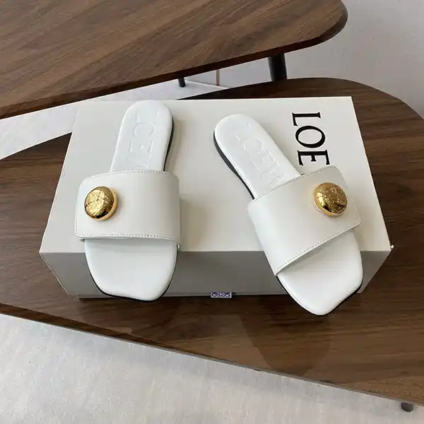 ロエベ ペブル スライド サンダル コピー ソフトカーフ ロゴ 4色 L815465XB0