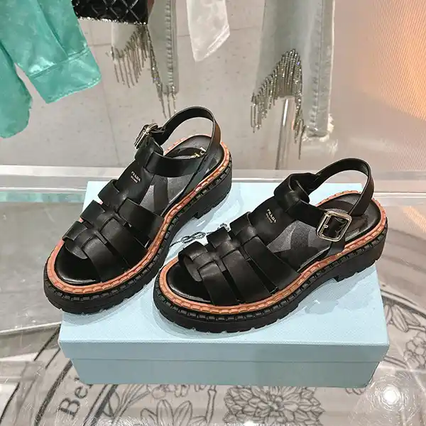 大人気!プラダ レザーフィッシャーマンサンダル コピー Sandal Black pud69994