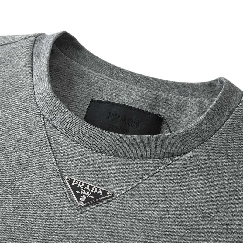 プラダ オーバーサイズフィット◆ クルーネック コットン Tシャツ 贋物 puo23506