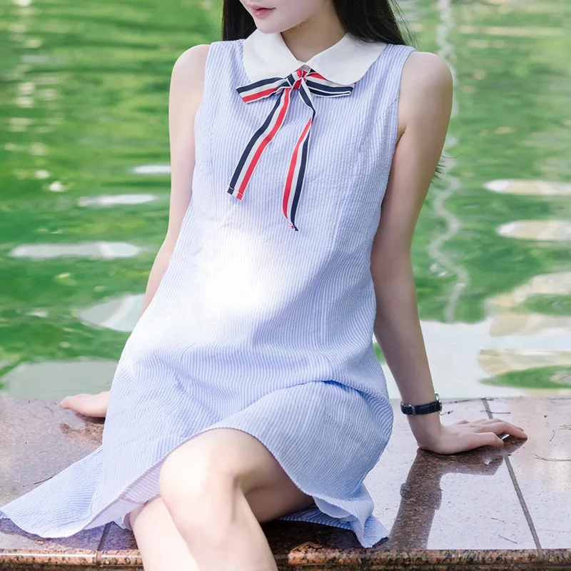送料込【THOM BROWNE 贋物】ストライプ ボウタイシャツ ノースリーブ tof18697