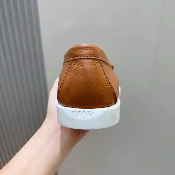 ★大人気★【ディオール コピー】真鍮製CDロゴ《ディオール グランヴィル》ローファー 3色 3LO169ZSI